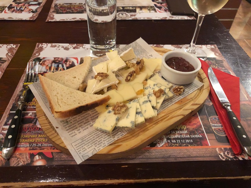 Bauernplatte mit Käse